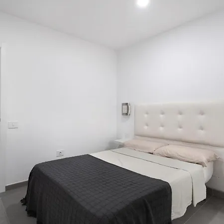 Apartamento Sofia 2 *